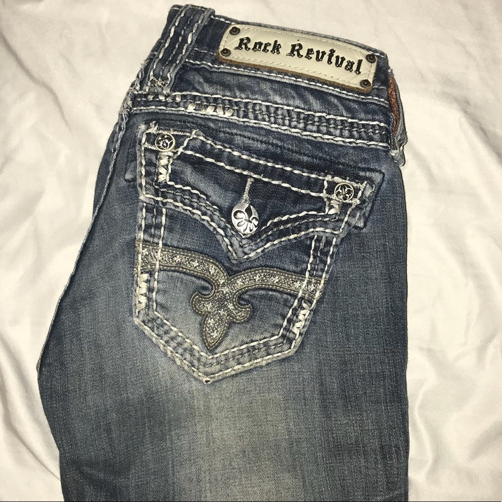 Rock Revival Skinny Jeans 24